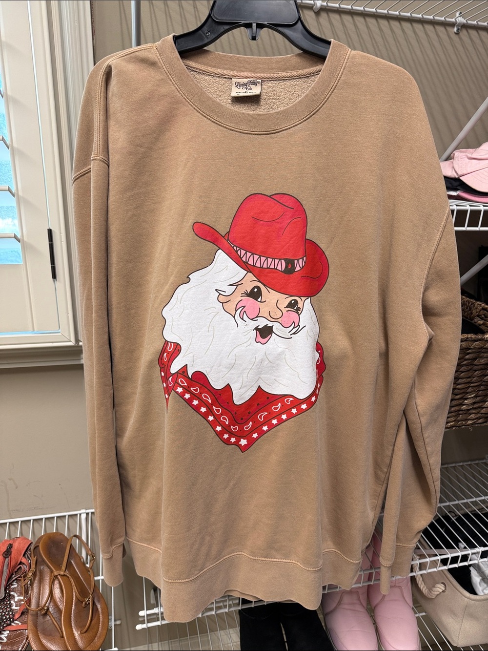 Living Fully Co. Santa Graphic Sweatshirt XXL